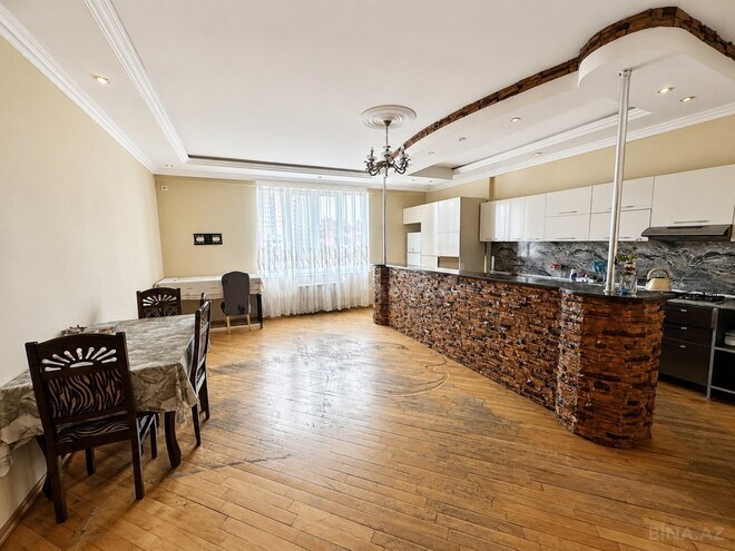 Сдаётся 3-комн. новостройка 100 м², м. 28 мая, photo 1 from 15