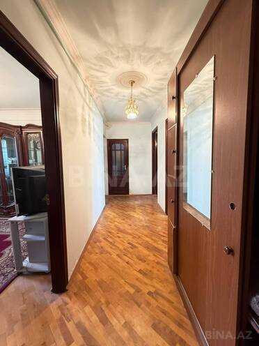 Продаётся 3-комн. вторичка 90 м², м. Элмляр Академиясы, photo 13 from 15