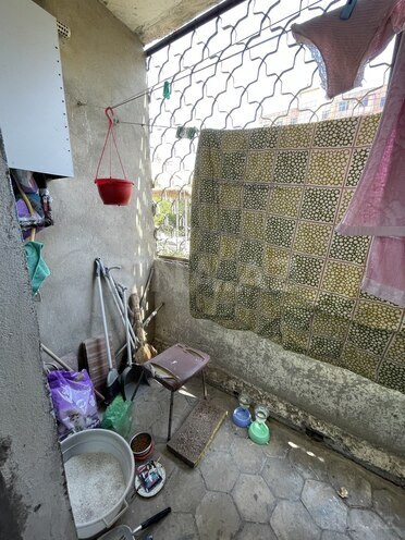 Satılır 5 otaqlı köhnə tikili 105 m², Günəşli q., photo 18 from 19