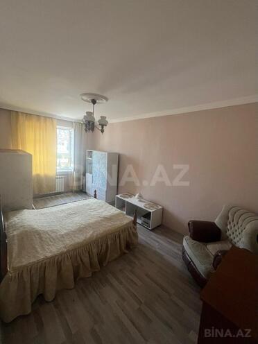 Продаётся 2-комн. вторичка 60 м², пос. Ази Асланова, photo 1 from 11