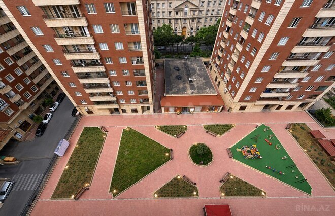 Продаётся 8-комн. новостройка 475 м², Насиминский  р., photo 14 from 29