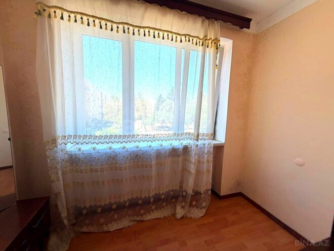 Satılır 3 otaqlı köhnə tikili 80 m², Qara Qarayev m., photo 13 from 19