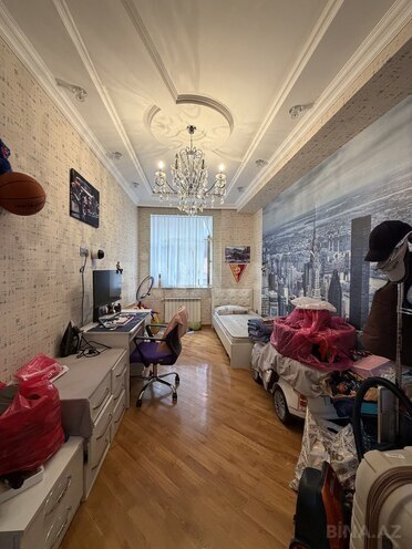 Satılır 4 otaqlı yeni tikili 135 m², İnşaatçılar m., photo 6 from 18