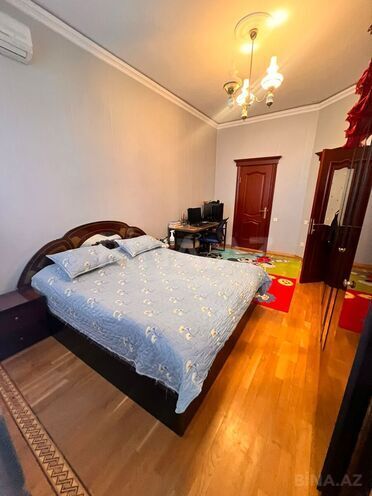 Продаётся 4-комн. новостройка 185 м², м. Элмляр Академиясы, photo 22 from 26