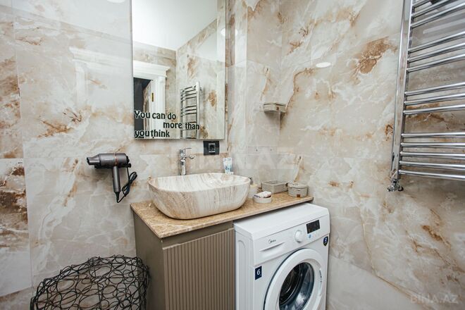Сдаётся 3-комн. новостройка 165 м², м. Низами, photo 19 from 20