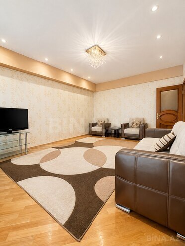 Продаётся 2-комн. новостройка 105 м², м. Насими, photo 1 from 20