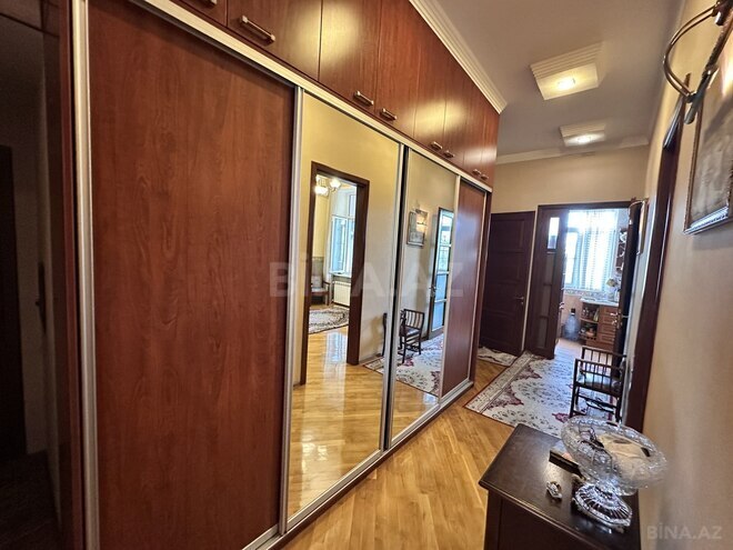 Продаётся 3-комн. вторичка 100 м², м. Ичеришехер, photo 6 from 18