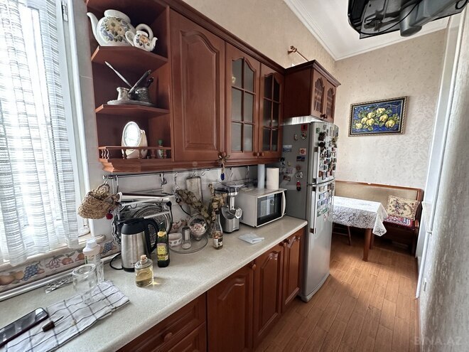 Продаётся 3-комн. вторичка 100 м², м. Ичеришехер, photo 13 from 18