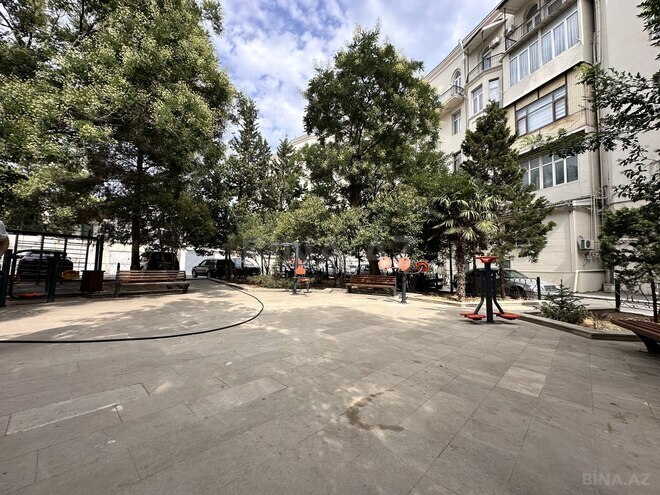Продаётся 3-комн. вторичка 100 м², м. Ичеришехер, photo 4 from 18