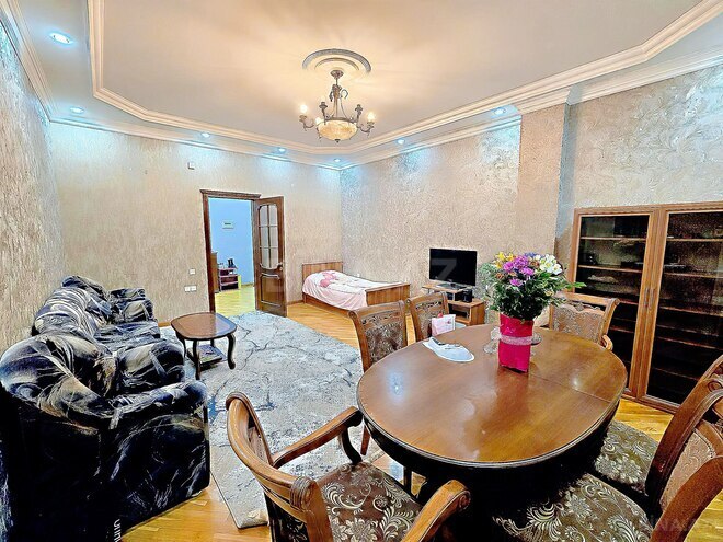 Сдаётся 3-комн. новостройка 170 м², м. Мемар Аджеми, photo 3 from 15