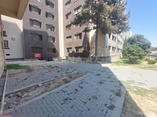 Satılır 2 otaqlı köhnə tikili 74 m², Binəqədi r., photo 1 from 17