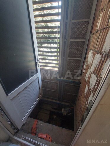Satılır 2 otaqlı köhnə tikili 74 m², Binəqədi r., photo 10 from 17