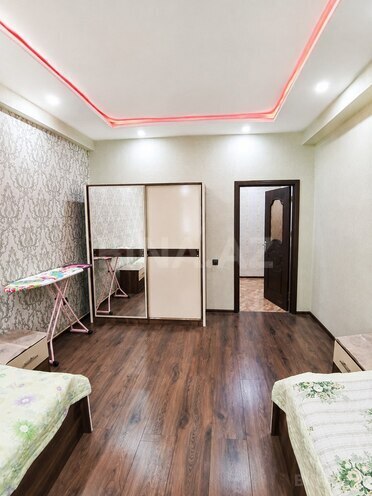 Сдаётся 3-комн. новостройка 110 м², м. Гянджлик, photo 6 from 12