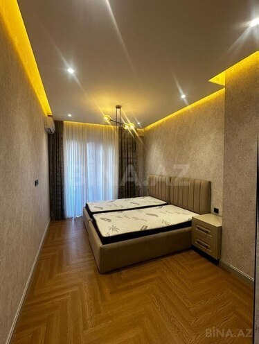 Сдаётся 3-комн. новостройка 120 м², м. 28 мая, photo 4 from 12