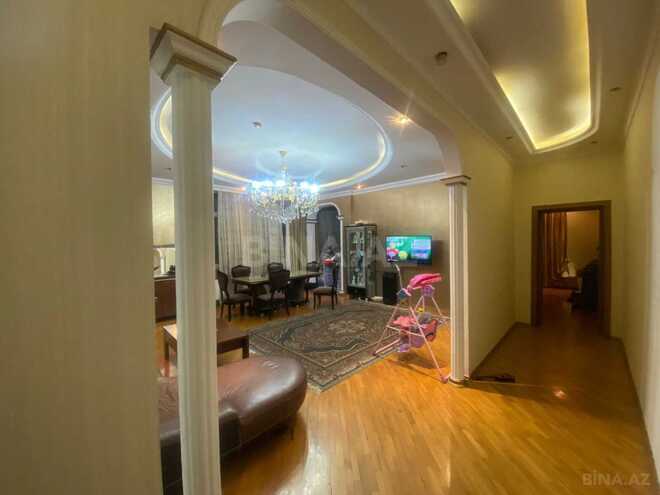 İcarəyə verilir 3 otaqlı yeni tikili 170 m², 28 May m., photo 5 from 19
