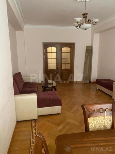 Сдаётся 2-комн. новостройка 70 м², Насиминский  р., photo 1 from 15