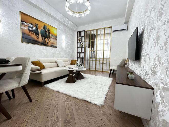 Сдаётся 2-комн. новостройка 65 м², м. 8 ноября, photo 7 from 21