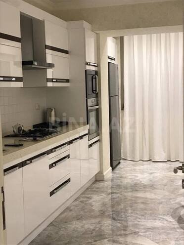 Сдаётся 3-комн. вторичка 105 м², м. Ичеришехер, photo 12 from 21