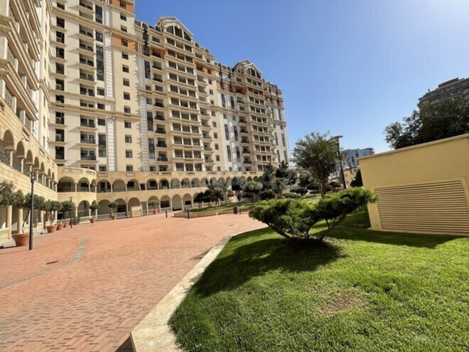 Продаётся 8-комн. новостройка 890 м², м. Низами, photo 21 from 32