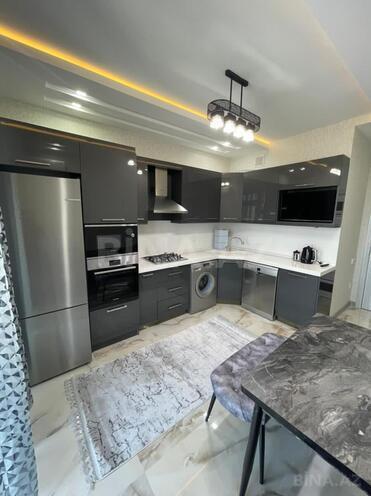 Сдаётся 2-комн. новостройка 103 м², м. 8 ноября, photo 1 from 15
