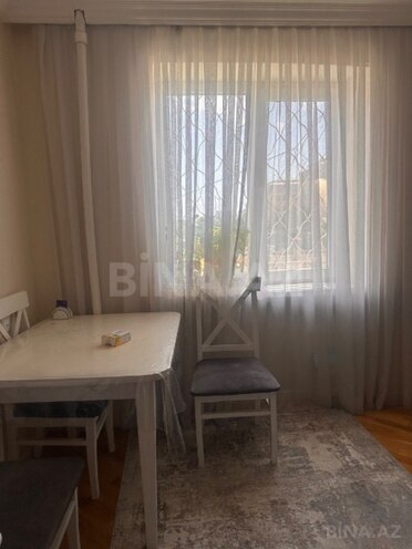 Продаётся 3-комн. вторичка 80 м², м. Кара Караев, photo 9 from 14