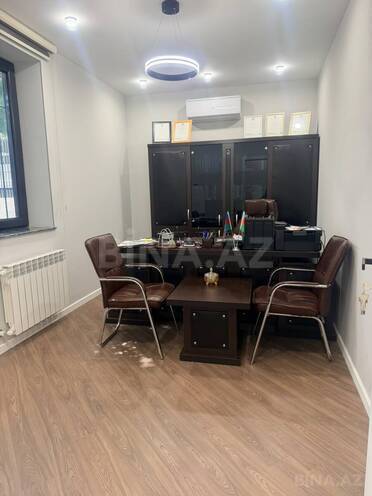 Сдаётся 2-комн. офис 26 м², м. 28 мая, photo 1 from 7