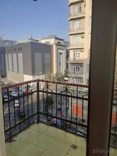 İcarəyə verilir 3 otaqlı köhnə tikili 84 m², 28 May m., photo 1 from 18