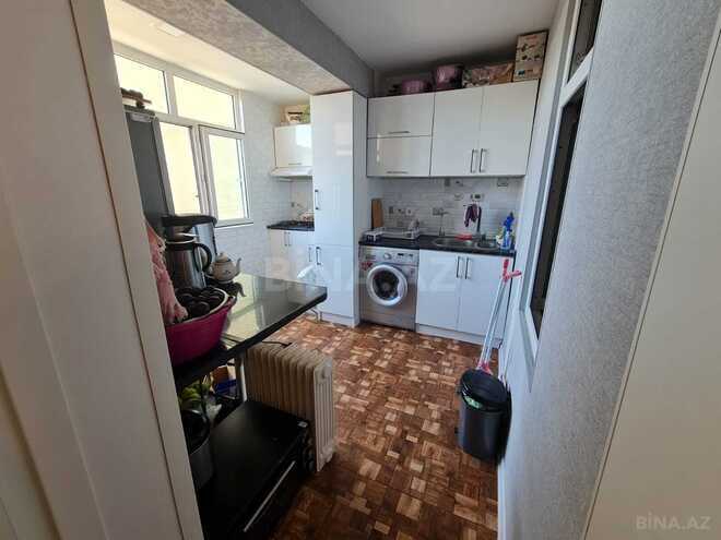 Satılır 3 otaqlı köhnə tikili 65 m², Xalqlar Dostluğu m., photo 5 from 9