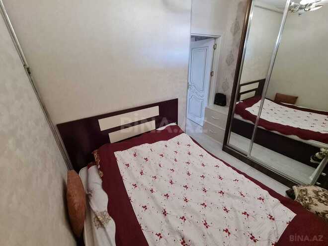 Satılır 3 otaqlı köhnə tikili 65 m², Xalqlar Dostluğu m., photo 3 from 9