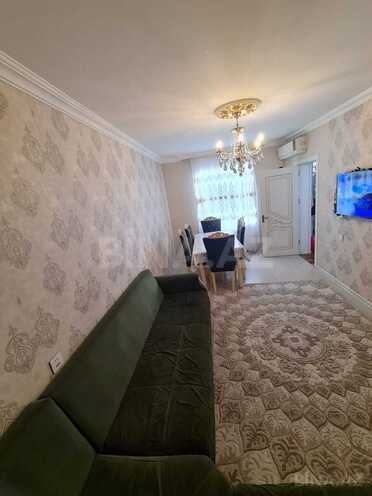 Satılır 3 otaqlı köhnə tikili 65 m², Xalqlar Dostluğu m., photo 1 from 9