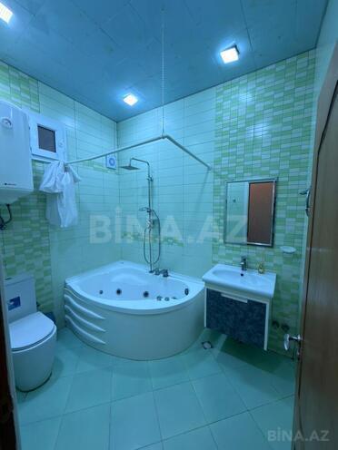 Satılır 3 otaqlı köhnə tikili 70 m², Sahil m., photo 12 from 14