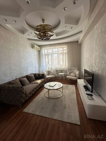 Сдаётся 2-комн. новостройка 85 м², м. Гянджлик, photo 1 from 12