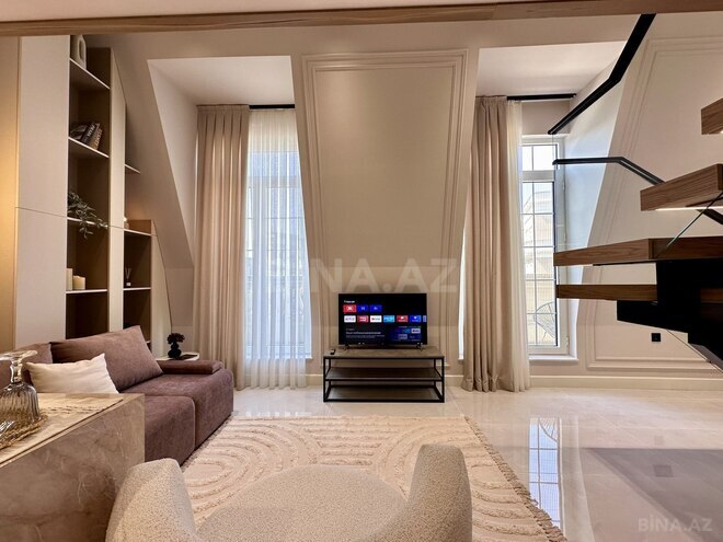 Сдаётся 2-комн. новостройка 58 м², Хатаинский р., photo 1 from 23