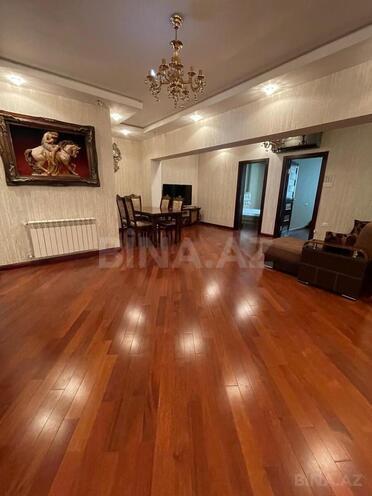 Сдаётся 3-комн. новостройка 155 м², м. Нариман Нариманов, photo 4 from 16