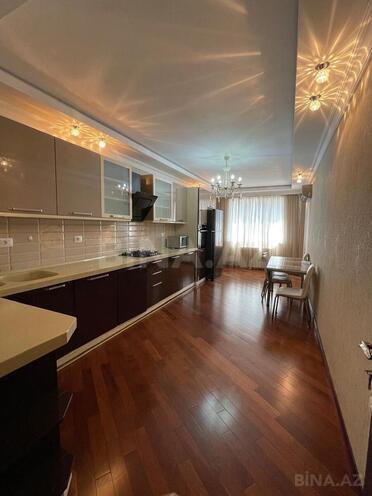 Сдаётся 3-комн. новостройка 155 м², м. Нариман Нариманов, photo 9 from 16