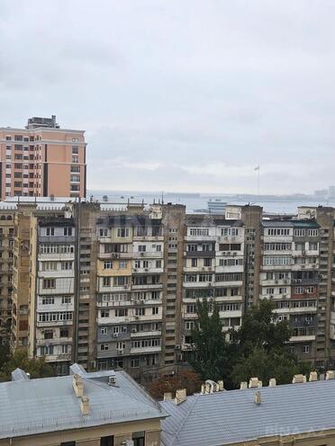 İcarəyə verilir 3 otaqlı yeni tikili 150 m², 28 May m., photo 21 from 26
