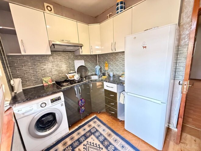 Satılır 3 otaqlı köhnə tikili 85 m², Köhnə Günəşli q., photo 9 from 14