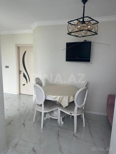 Satılır 4 otaqlı köhnə tikili 110 m², İnşaatçılar m., photo 19 from 32