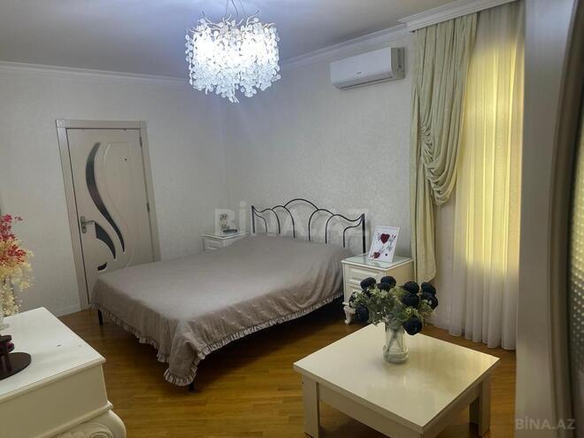 Satılır 4 otaqlı köhnə tikili 110 m², İnşaatçılar m., photo 6 from 32