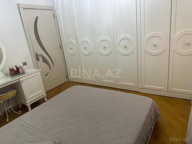 Satılır 4 otaqlı köhnə tikili 110 m², İnşaatçılar m., photo 10 from 32