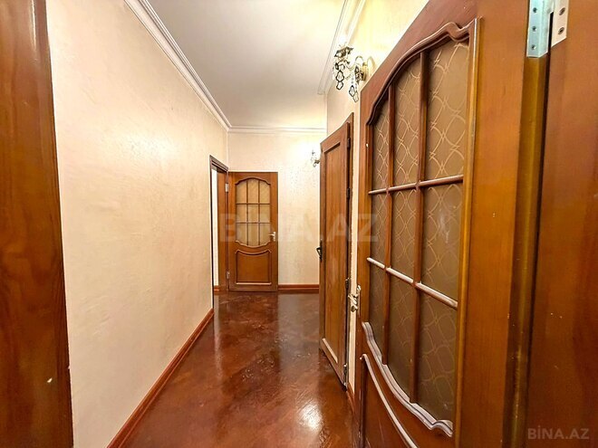 Satılır 2 otaqlı köhnə tikili 35 m², Bakıxanov q., photo 3 from 23