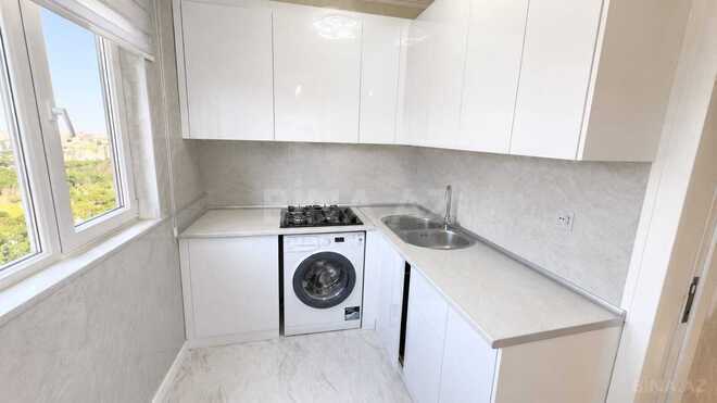 Продаётся 3-комн. вторичка 65 м², м. Нефтчиляр, photo 9 from 13