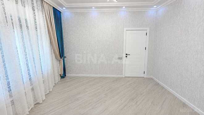 Продаётся 3-комн. вторичка 65 м², м. Нефтчиляр, photo 5 from 13