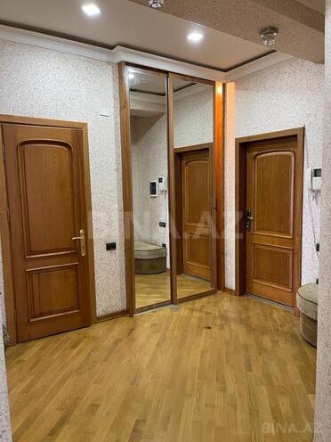 İcarəyə verilir 3 otaqlı yeni tikili 130 m², Nizami m., photo 11 from 19