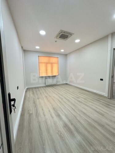 İcarəyə verilir 9 otaqlı ofis 480 m², İnşaatçılar m., photo 10 from 30