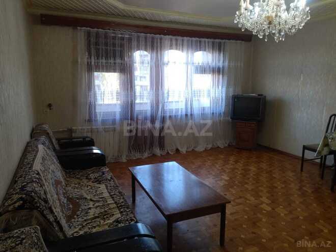 İcarəyə verilir 3 otaqlı köhnə tikili 90 m², 8 Noyabr m., photo 1 from 9