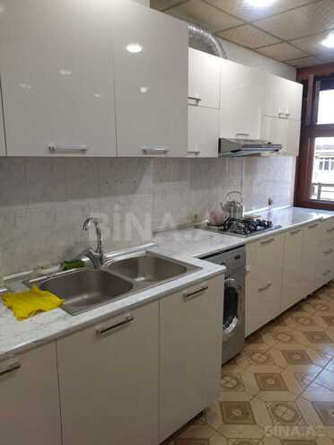 İcarəyə verilir 3 otaqlı köhnə tikili 90 m², 8 Noyabr m., photo 7 from 9