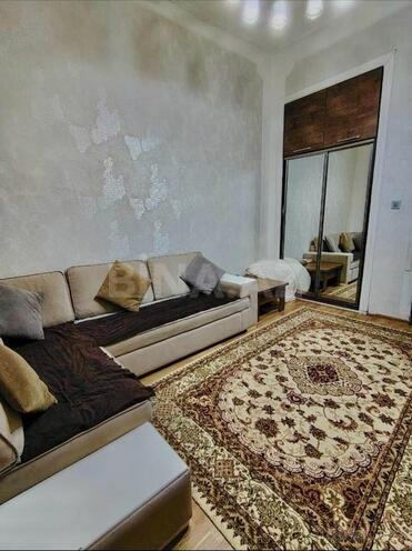 Satılır 1 otaqlı köhnə tikili 38 m², Nizami m., photo 4 from 9