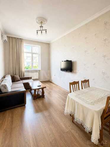 Сдаётся 2-комн. вторичка 68 м², м. Нариман Нариманов, photo 1 from 10