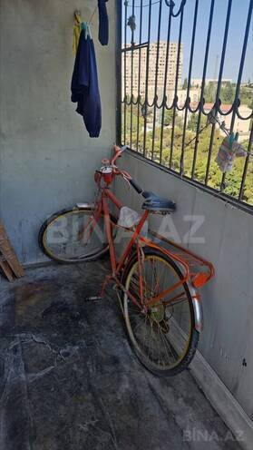 Продаётся 3-комн. вторичка 67 м², м. Кара Караев, photo 8 from 10
